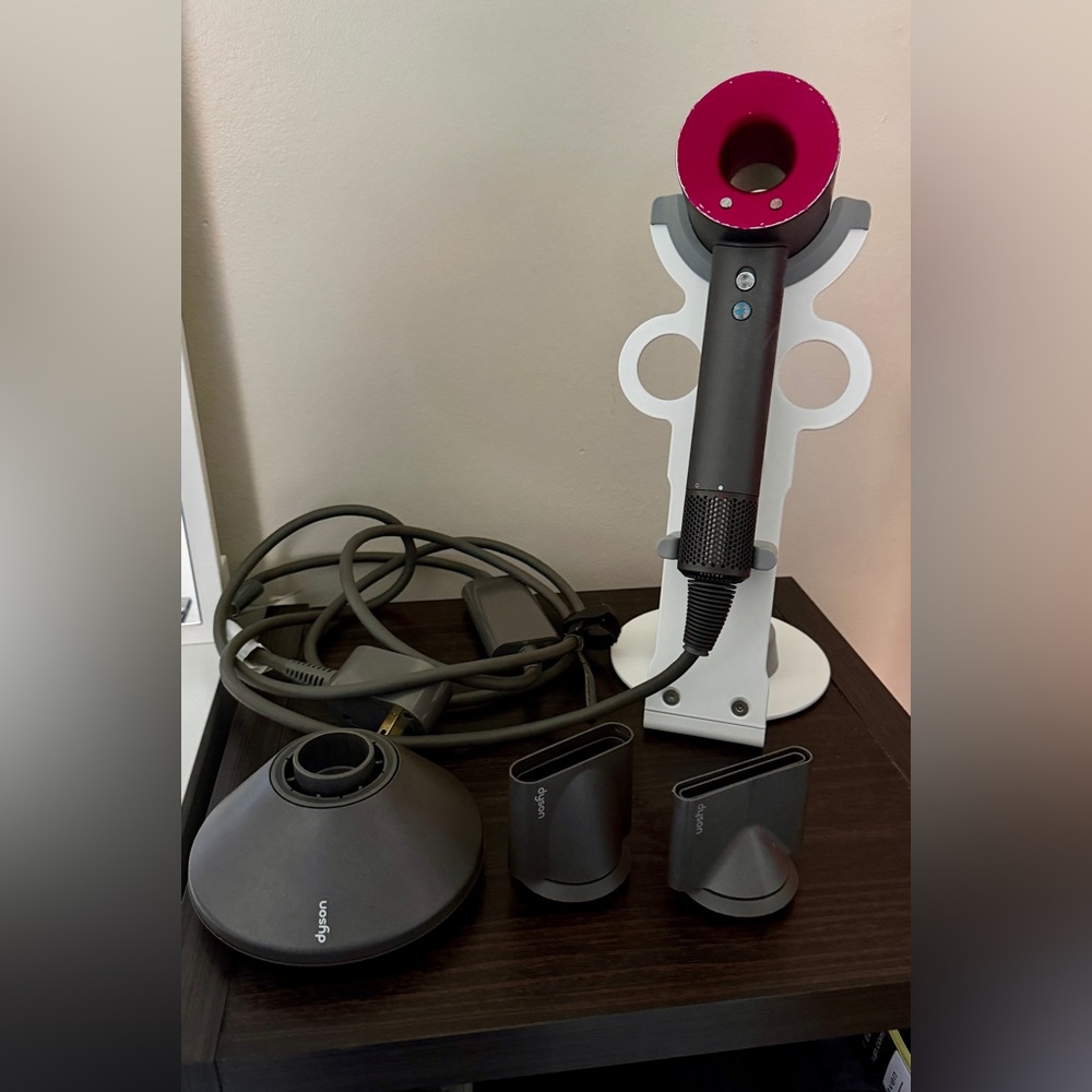 Dyson Pink and Gray Hair Dryer Set - Picture 2 of 5